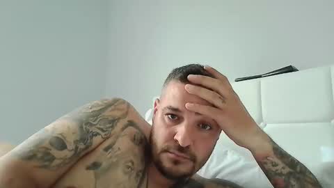 AURA online show from 11-10-25, 12:59