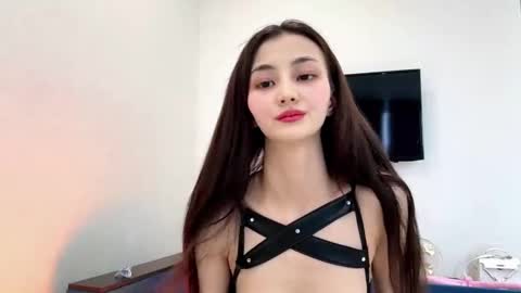 Niu online show from 03-12-25, 11:42