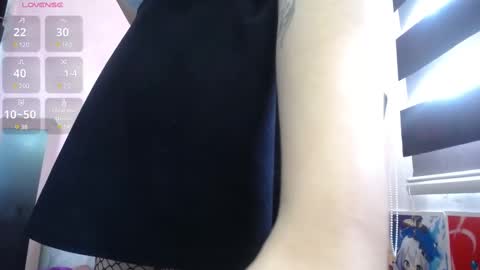 Snapshot of niuk_mei chatting on 02-19-25, 02:44 Niuk online show from 02-19-25, 02:44
