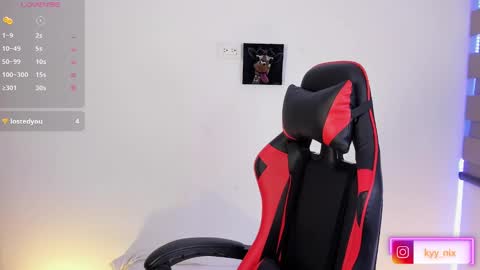 Nicki  online show from 12-27-24, 08:24