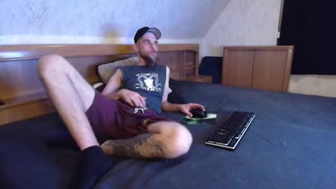 nixan85 online show from 09-22-25, 09:17