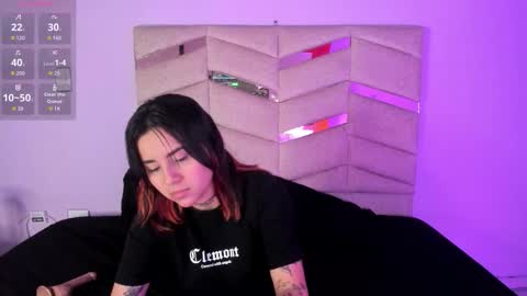 Nixie online show from 10-23-25, 07:34