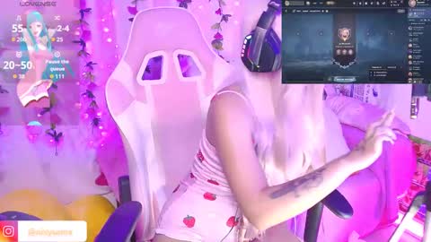 Snapshot of nixy_sama chatting on 09-24-25, 01:09 Nixy Sama online show from 09-24-25, 01:09