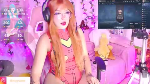 Snapshot of nixy_sama chatting on 09-28-25, 10:04 Nixy Sama online show from 09-28-25, 10:04