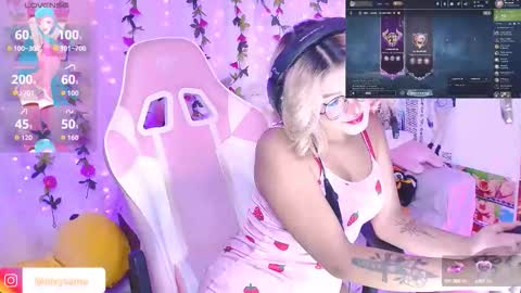 Snapshot of nixy_sama chatting on 10-14-25, 08:53 Nixy Sama online show from 10-14-25, 08:53