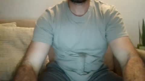 Snapshot of nizer2872870 chatting on 07-11-26, 01:41 nizer2872870 online show from 07-11-26, 01:41