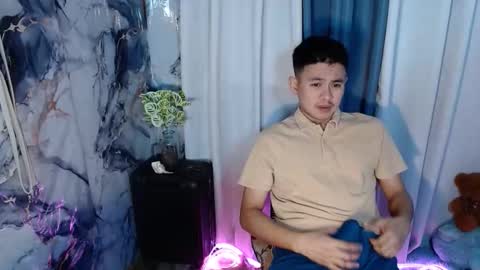 Snapshot of njay_16 chatting on 09-23-25, 09:23 njay_16 online show from 09-23-25, 09:23