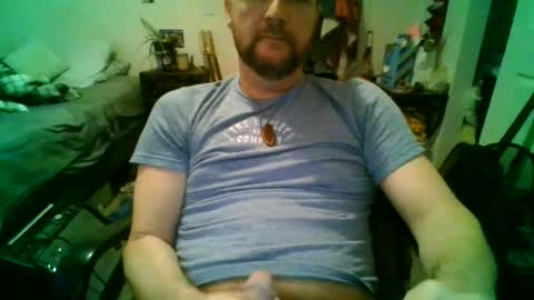 Snapshot of njoefats420 chatting on 06-17-26, 09:23 njoefats420 online show from 06-17-26, 09:23