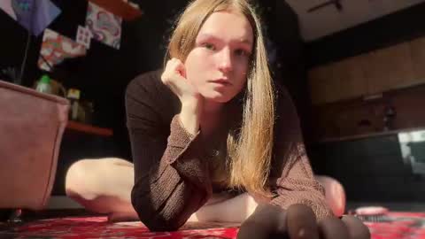 Tears Lora online show from 04-25-26, 10:07