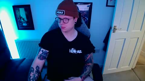 BNate93 online show from 12-17-24, 07:37