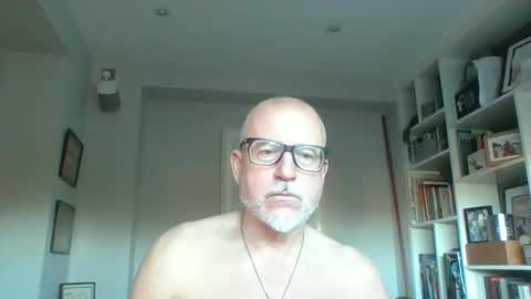 Snapshot of nmmm124347 chatting on 03-17-26, 09:34 nmmm124347 online show from 03-17-26, 09:34