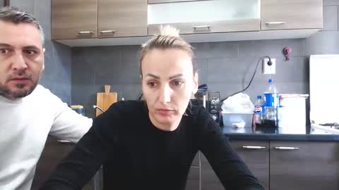 no_limit_coupl3 online show from 10-01-25, 10:43