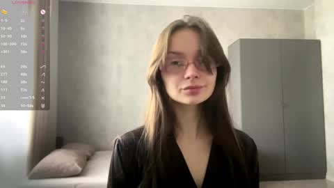Nora online show from 05-16-26, 03:47