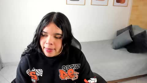 Noa online show from 02-14-26, 07:21