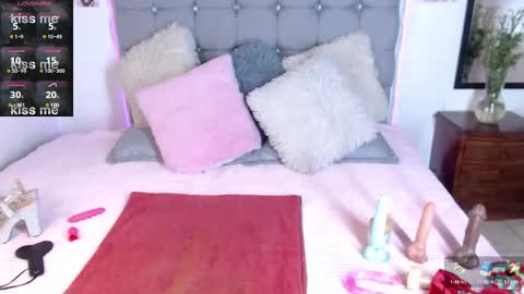 noa   online show from 12-05-24, 01:17