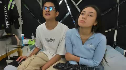 NoaandArez online show from 02-15-26, 07:27