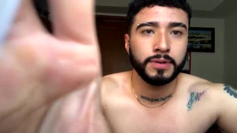 noa_bonucci online show from 02-21-25, 06:04