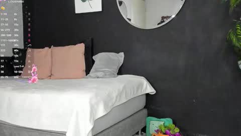 Snapshot of noah25_ chatting on 03-01-26, 03:19 Noah online show from 03-01-26, 03:19