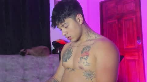 Snapshot of noah_223 chatting on 02-25-26, 01:04 noah_223 online show from 02-25-26, 01:04