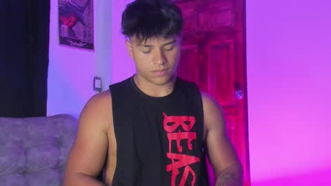 Snapshot of noah_223 chatting on 03-17-26, 03:22 noah_223 online show from 03-17-26, 03:22