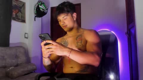 Snapshot of noah_223 chatting on 05-12-26, 03:14 noah_223 online show from 05-12-26, 03:14