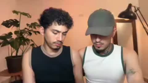 Snapshot of noah_and_steven chatting on 06-19-26, 01:32 noah_and_steven online show from 06-19-26, 01:32