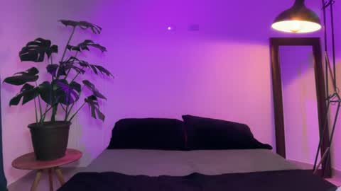 noah_and_steven online show from 07-02-26, 03:51