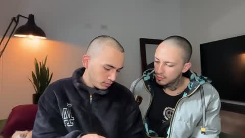 noah_and_steven online show from 08-02-26, 11:52