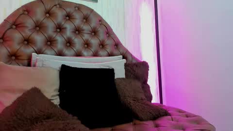 Noah Blake online show from 09-26-25, 02:59