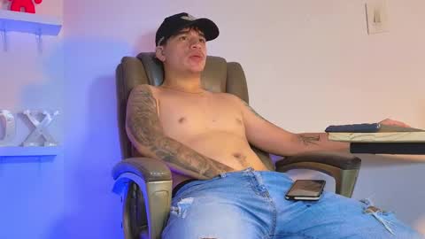 Snapshot of noah_coleman__ chatting on 01-10-25, 12:36 NOAH online show from 01-10-25, 12:36