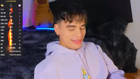 Snapshot of noah_coleman__ chatting on 10-18-25, 12:57 NOAH online show from 10-18-25, 12:57