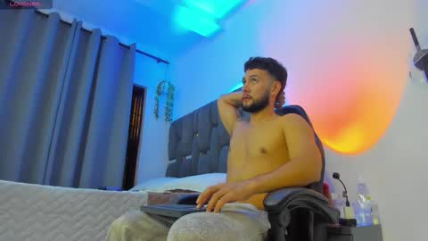 Snapshot of noah_corvelle chatting on 02-13-26, 05:47 NOAH online show from 02-13-26, 05:47