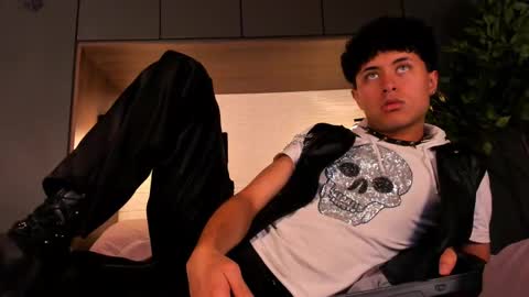 Snapshot of noah_dupont_ chatting on 09-25-25, 12:14 noah_dupont_ online show from 09-25-25, 12:14