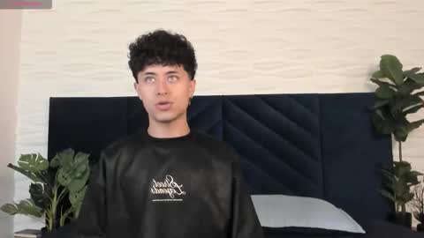 Snapshot of noah_dupont_ chatting on 10-05-25, 08:07 noah_dupont_ online show from 10-05-25, 08:07