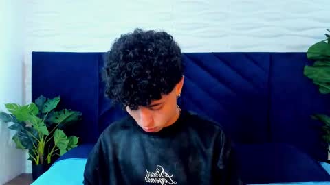 Snapshot of noah_dupont_ chatting on 10-24-25, 11:28 noah_dupont_ online show from 10-24-25, 11:28