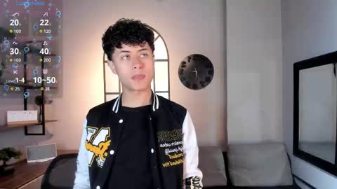 Snapshot of noah_dupont_ chatting on 10-30-25, 11:33 noah_dupont_ online show from 10-30-25, 11:33