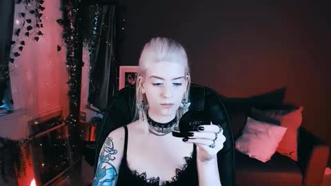 REAL name LiaDM are always open online show from 09-12-25, 04:07