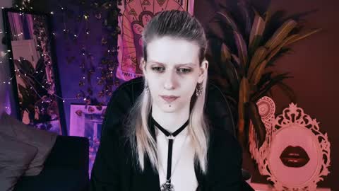 REAL name LiaDM are always open online show from 03-31-26, 01:22