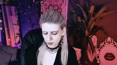 REAL name LiaDM are always open online show from 06-17-26, 05:36
