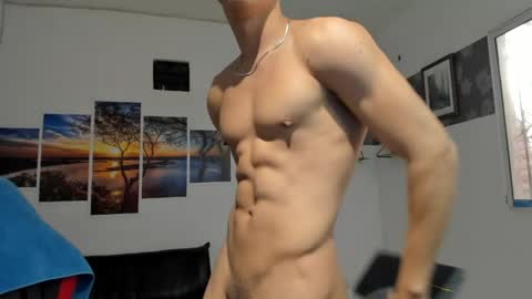 Snapshot of noah_flynn1 chatting on 05-08-26, 03:28 noah_flynn1 online show from 05-08-26, 03:28