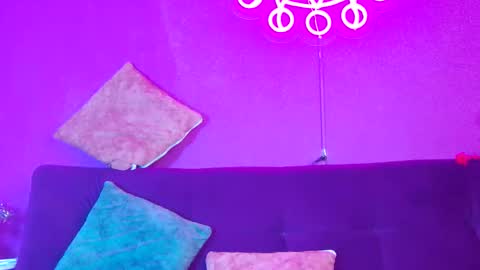 Noah online show from 02-20-26, 09:37