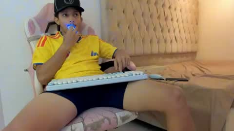 Snapshot of noah_jacksxn chatting on 06-25-26, 11:48 noah_jacksxn online show from 06-25-26, 11:48