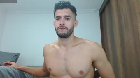 Noah online show from 02-01-25, 02:02