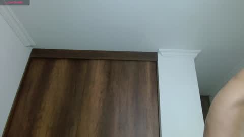 Noah online show from 02-02-25, 04:32