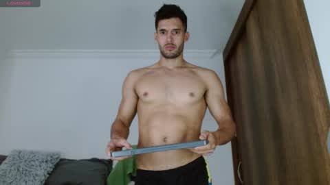 Noah online show from 02-10-25, 01:22