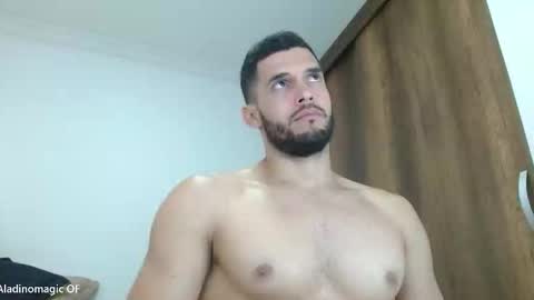 Snapshot of noah_jhonsonn chatting on 02-21-26, 01:23 Noah online show from 02-21-26, 01:23