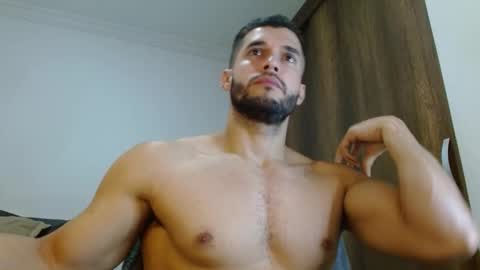 Snapshot of noah_jhonsonn chatting on 03-21-26, 11:26 Noah online show from 03-21-26, 11:26
