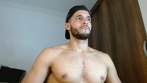 Snapshot of noah_jhonsonn chatting on 04-24-26, 03:25 Noah online show from 04-24-26, 03:25