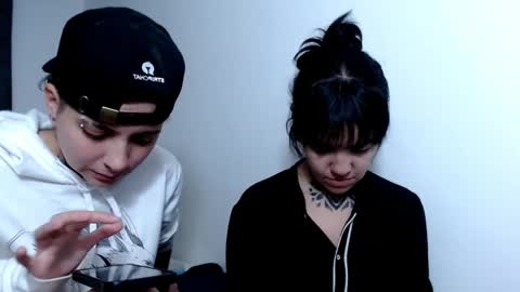 noah hehim    online show from 02-25-25, 02:03