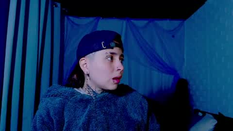 noah hehim    online show from 04-23-26, 02:35